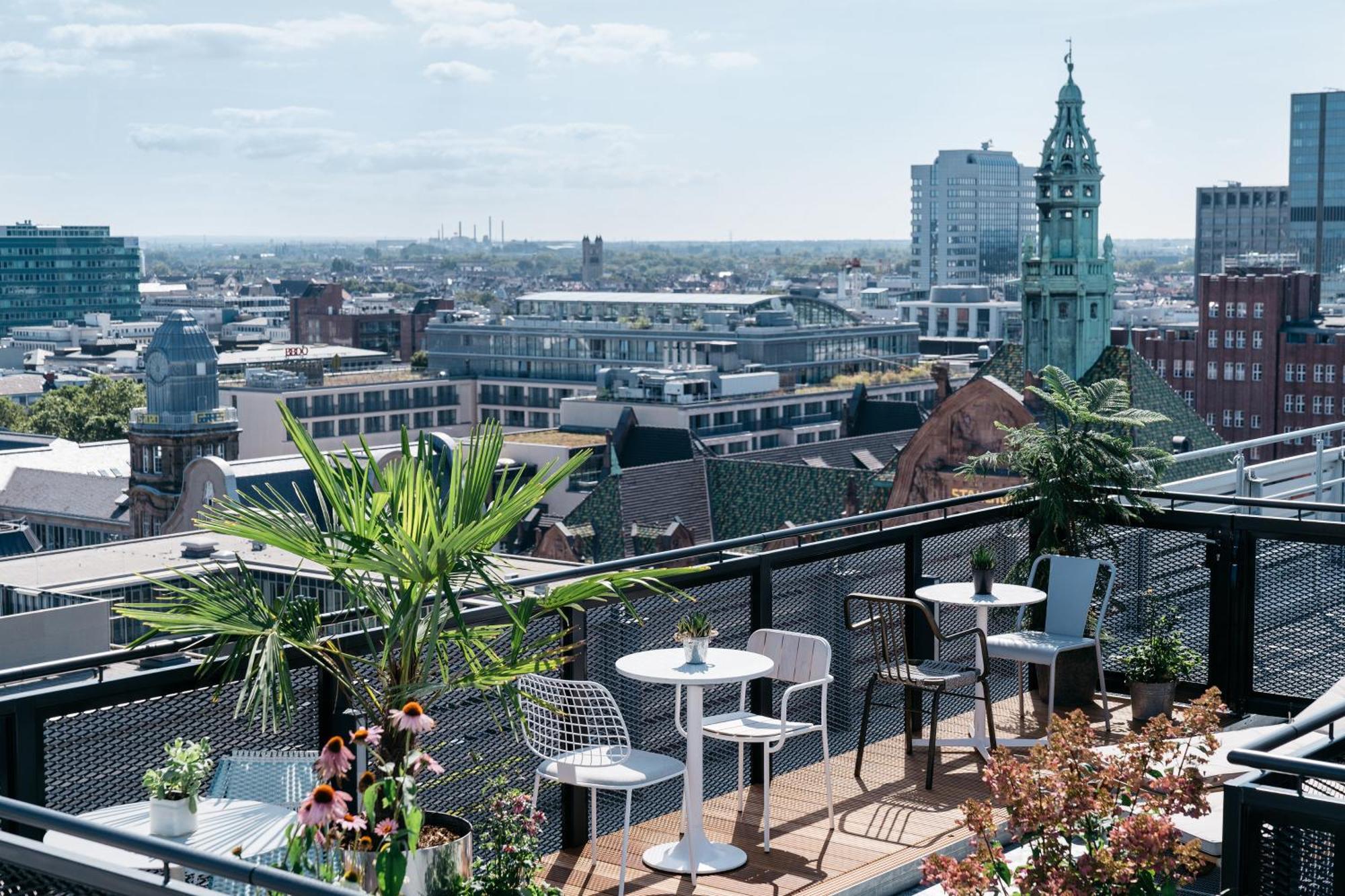 Ruby Luna 4* Düsseldorf